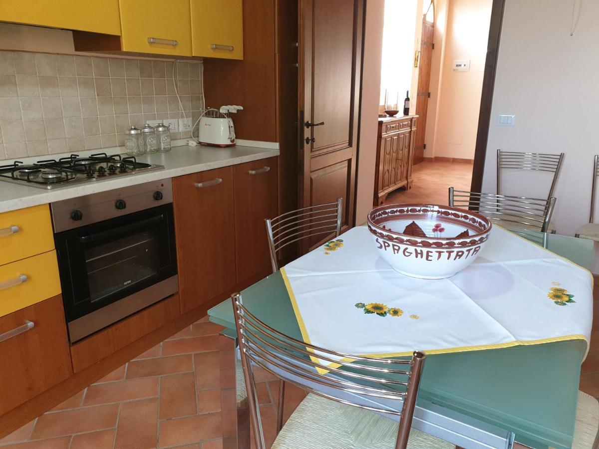 Podere Il Poggio 아시아노 외부 사진